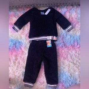 12 month Sherpa two piece set